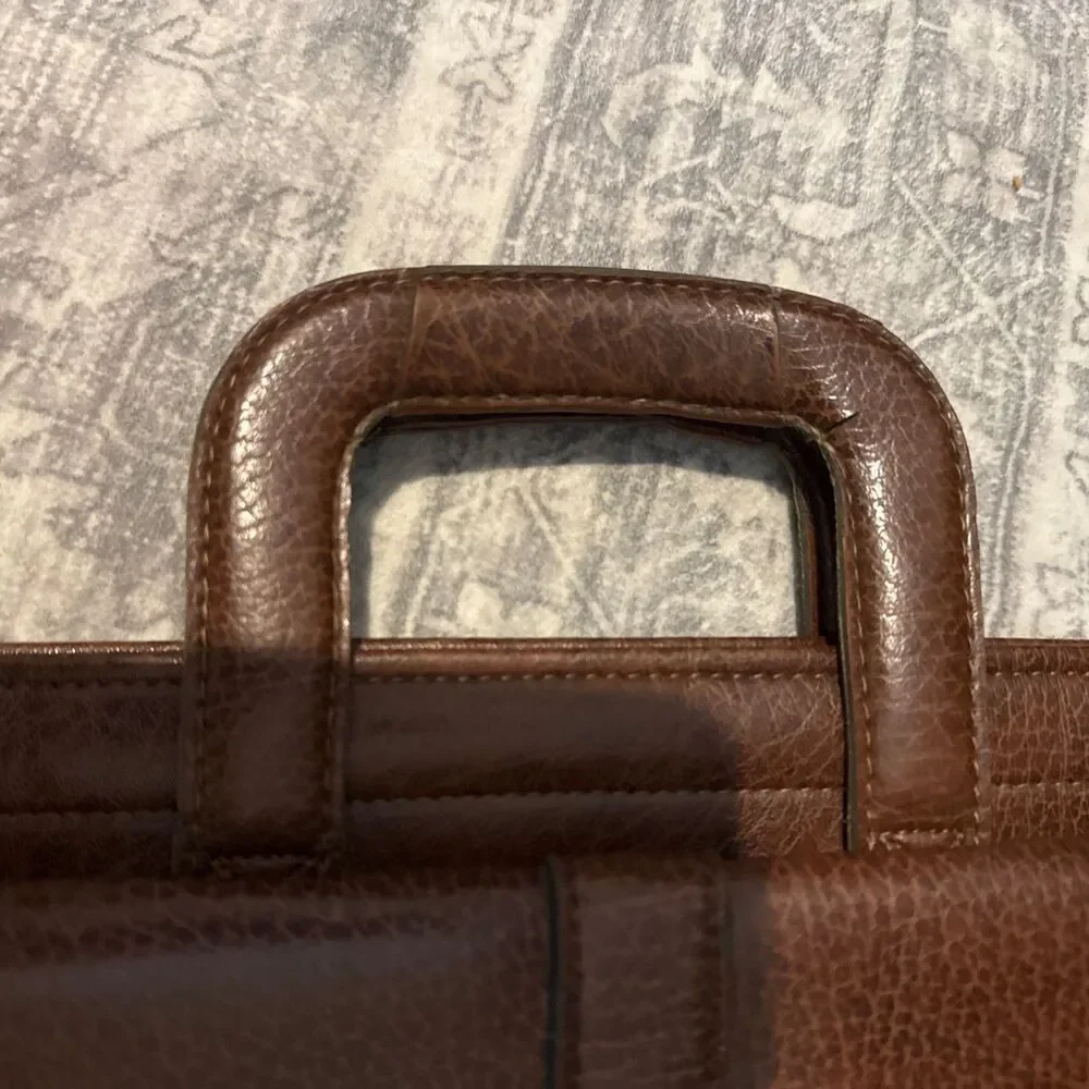 Vtg  faux Leather Legal Portfolio Briefcase Document Messenger Bag attaché case